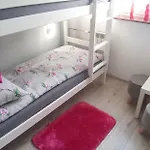 Greathome Apartment *